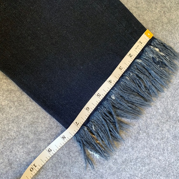 Frame Denim Le High Straight Fringe Hem Jeans in Pine Knoll - Picture 9 of 12